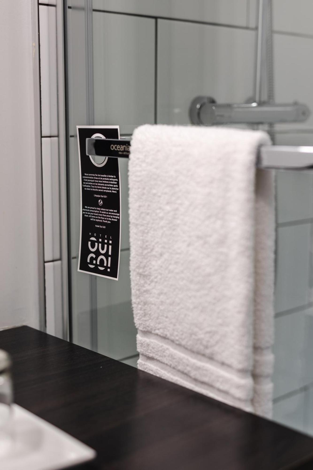 Hotel Oui Go! Trois-Rivières Екстериор снимка