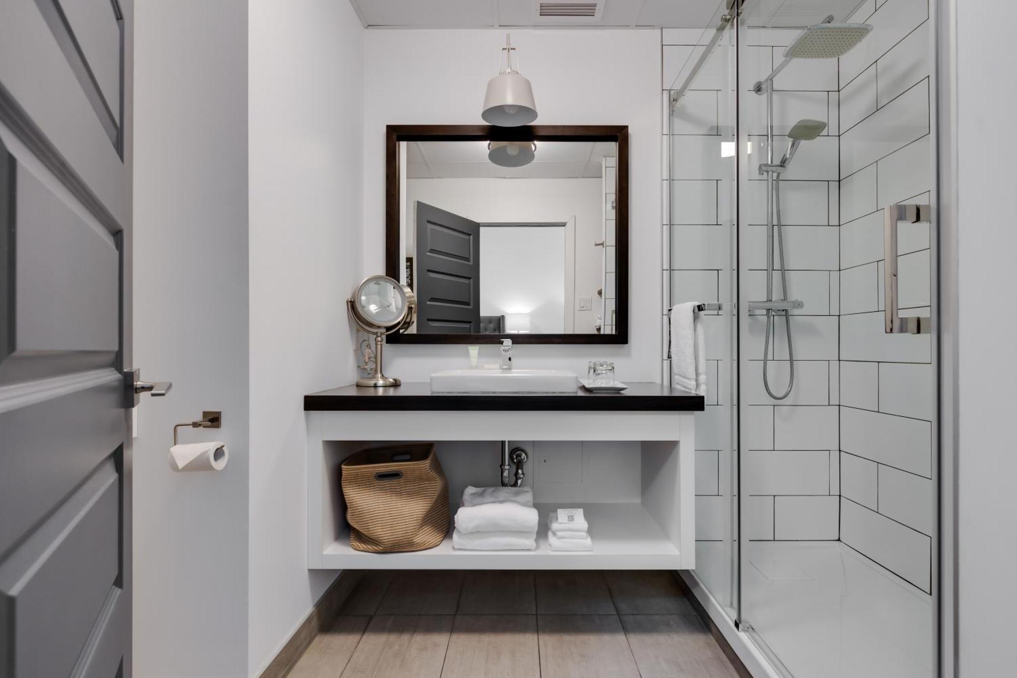 Hotel Oui Go! Trois-Rivières Екстериор снимка
